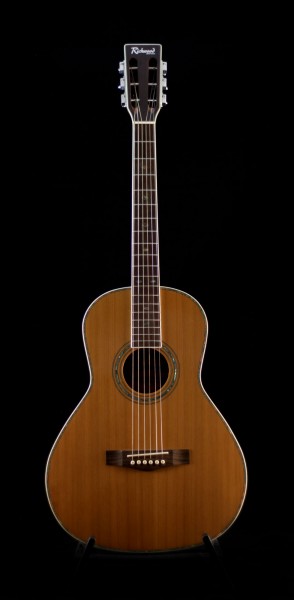 Richwood Parlour RV 70 NT/incl Case